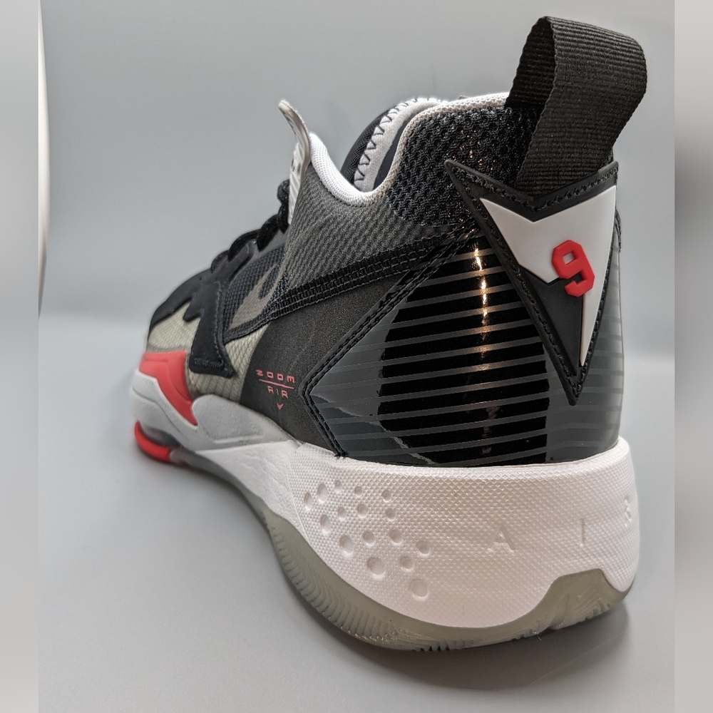 Jordan Zoom 92' -Black Cement Men's 8.5 NEW - Picture 3 of 7